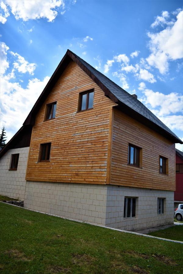 Srna Chalet - Rooms Žabljak Esterno foto